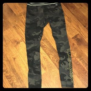Champion Fitted Camo Leggings